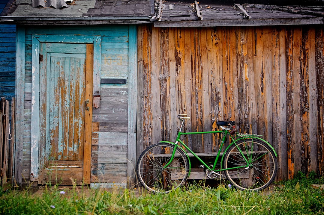 découvrez les nombreux avantages du vélo pour votre santé, l'environnement et votre budget. adoptez un mode de transport écologique et bénéfique pour le corps tout en réduisant votre empreinte carbone.