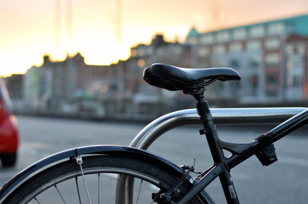 découvrez notre sélection de vélos de route d'occasion, alliant performance et économie. idéaux pour les passionnés de cyclisme, ces vélos offrent une qualité exceptionnelle à un prix abordable. parfaits pour les balades sur route ou les compétitions !